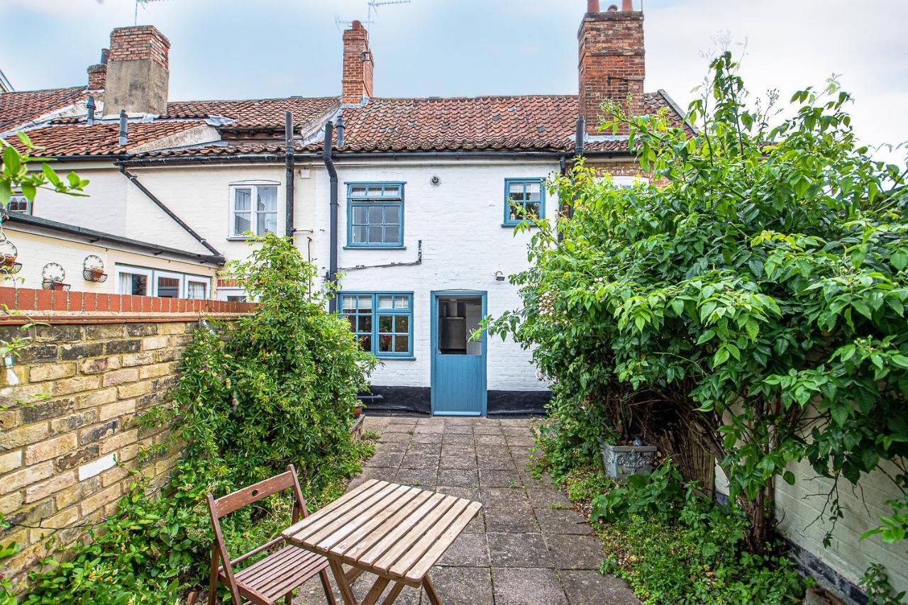 Sweet & Cosy 10 Bridewell Cottage With Parking Available Upon Request Bury St. Edmunds Exterior foto