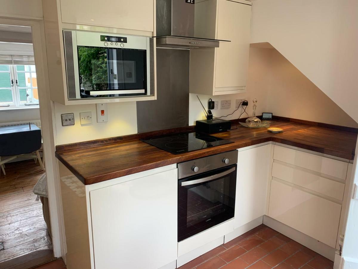 Sweet & Cosy 10 Bridewell Cottage With Parking Available Upon Request Bury St. Edmunds Exterior foto